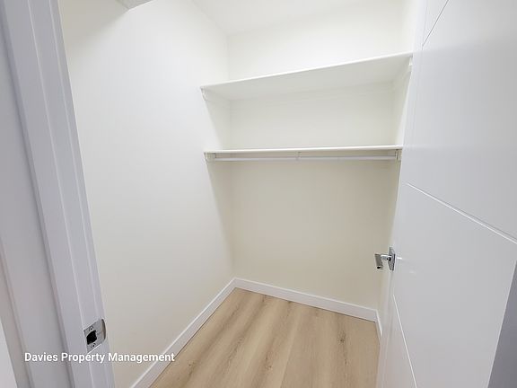 5th image of 4677 177th Ave NW