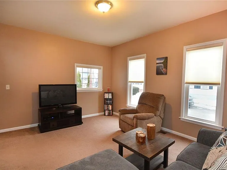 44 Bloomfield Pl — Photo 19