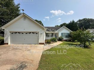 1003 Ravenswood Dr, Anderson, SC 29625