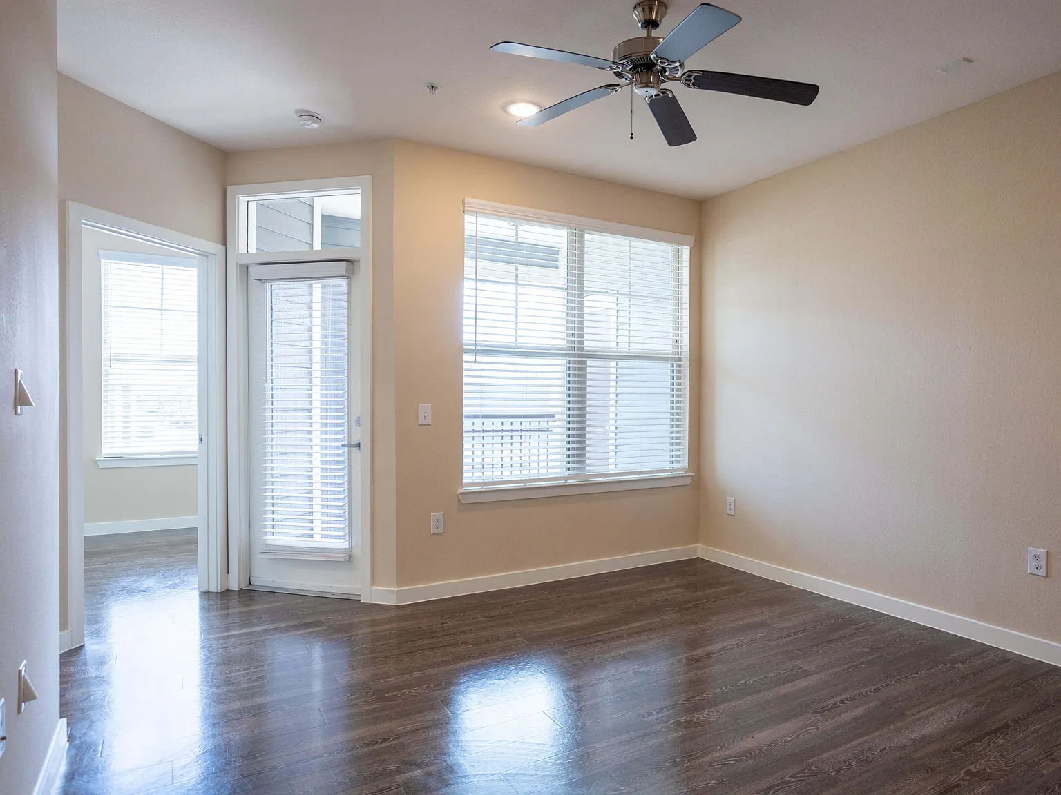 Smart Living on Cullen Apartment Homes — Photo 3