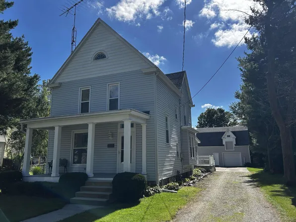 218 Oak St, Morenci, MI 49256