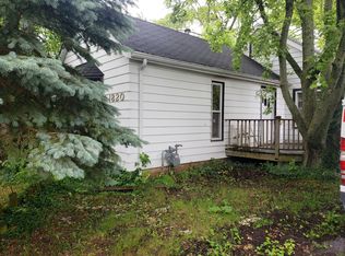 1820 Ridgeland Rd, Rockford, IL 61108