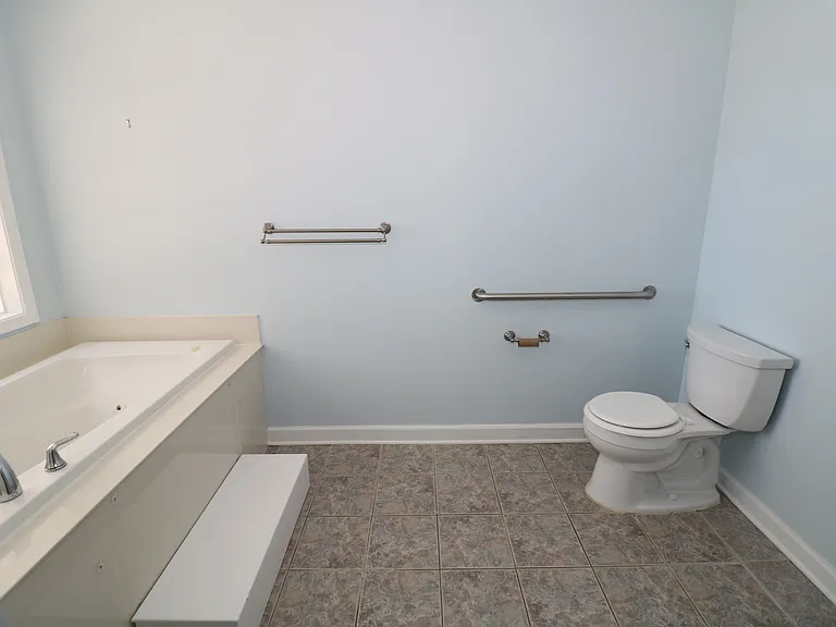 4589 Giles Ave — Photo 23