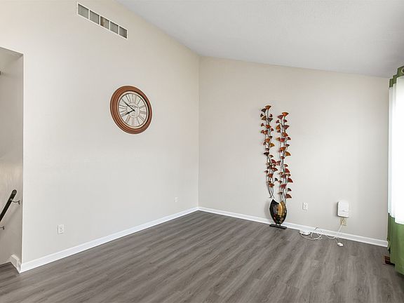 3rd image of 8016 N Walnut Creek Dr