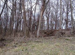 123 Deer Dr, Elizabeth, PA