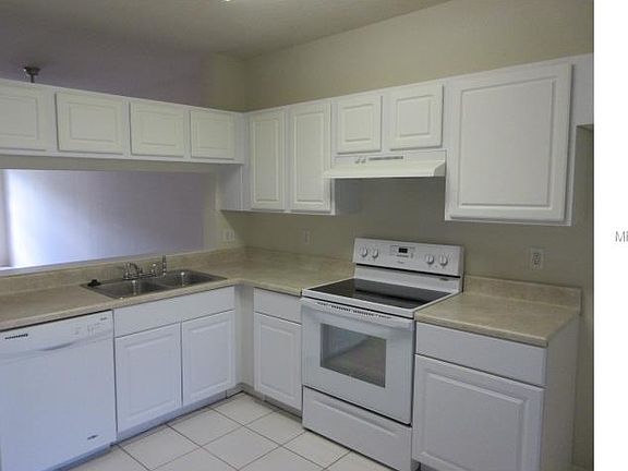 5th image of 2254 Lake Woodberry Cir