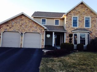 1515 Inverness Dr, Mechanicsburg, PA 17050