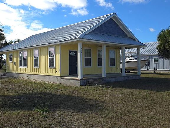 3rd image of 803 Maryland Blvd