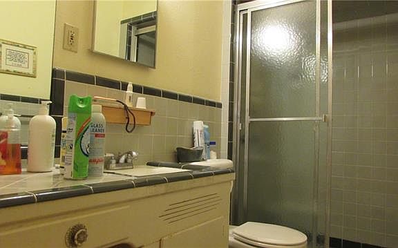 4th image of 5600 Winifred Dr
