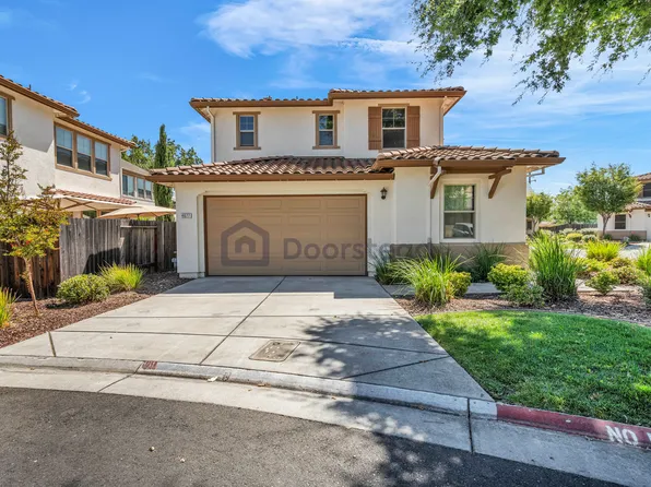 4677 Lue Ln, Carmichael, CA 95608