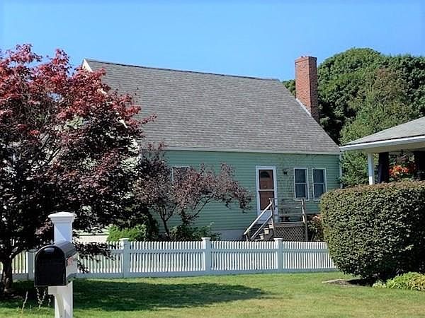 1st image of 6 Mary Helen Way
