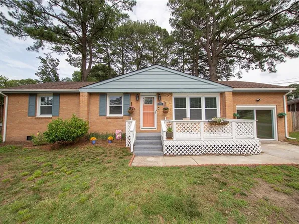 4953 Wycliff Rd, Portsmouth, VA 23703