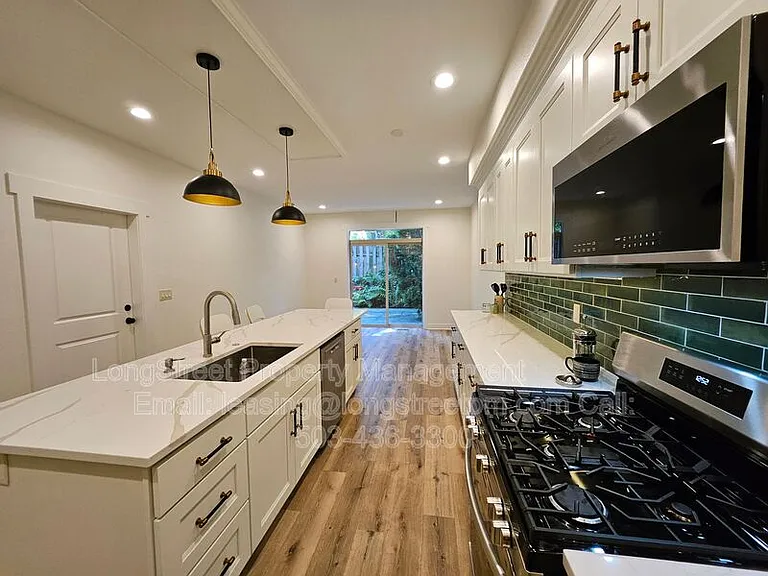 11819 SW 60th Ave — Photo 15