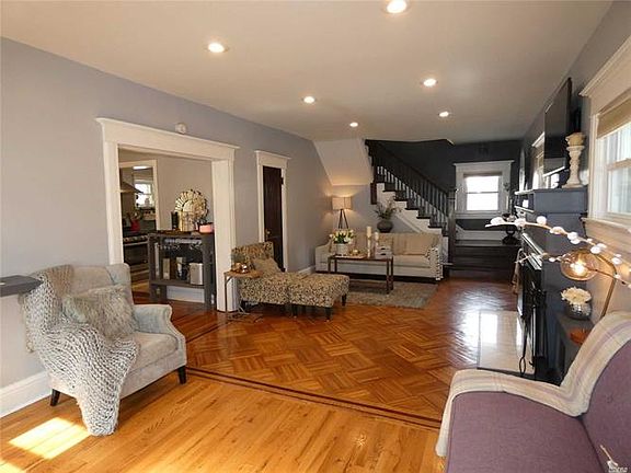 2nd image of 9919 200th St