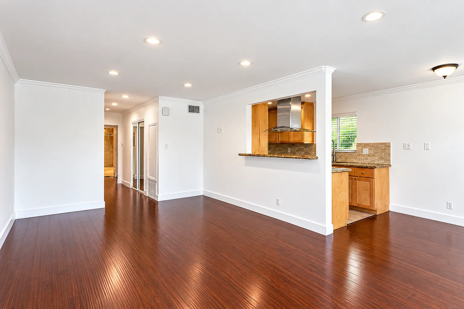 8730 Charleville Blvd — Photo 2
