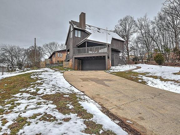 4th image of 1204 Fain Ave