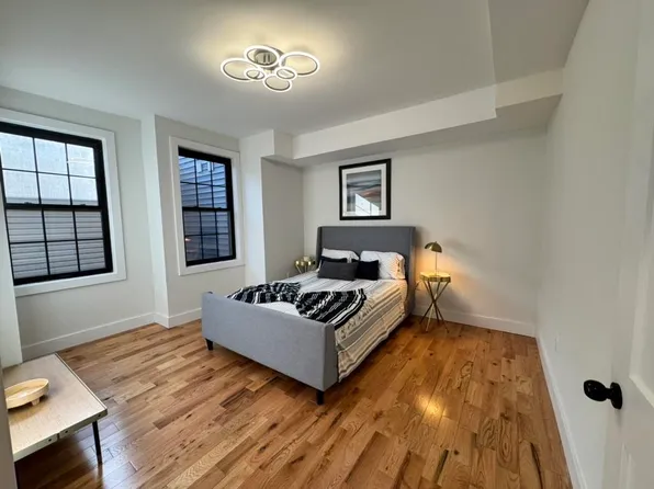 241 Palisade Avenue image 11 of 22