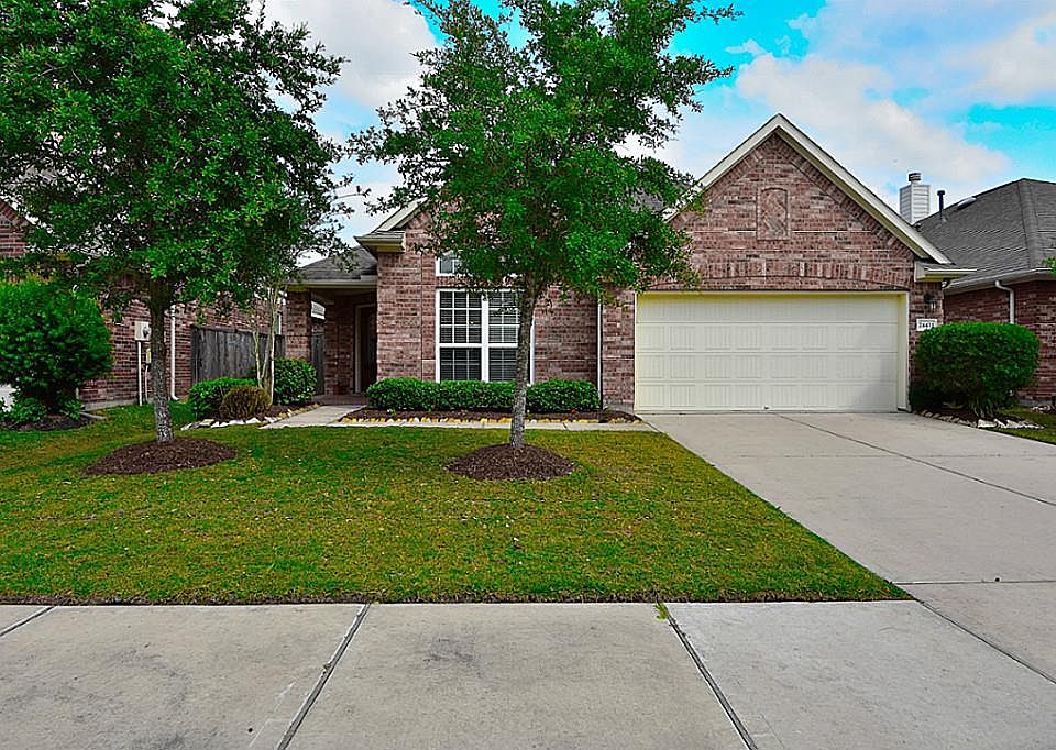 1st image of 24431 Ranchwood Springs Ln