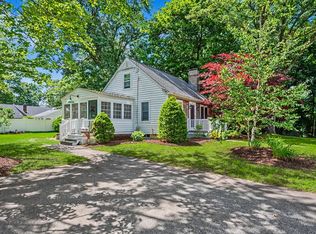10 Dorrance St, Chelmsford, MA 01824