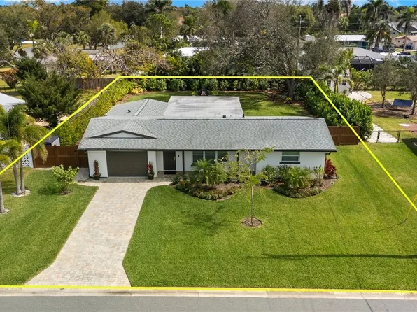 6304 Saint Andrews Cir S, Fort Myers, FL 33919