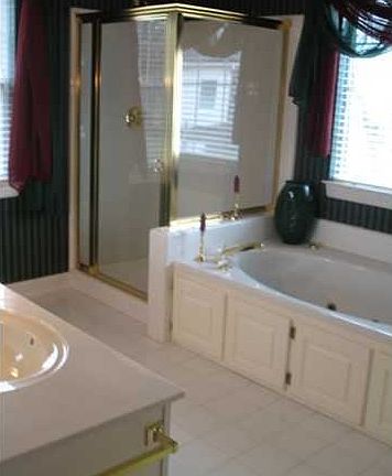 4th image of 7702 Dunwoody Dr