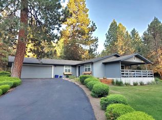 20397 Strawline Rd, Bend, OR 97702
