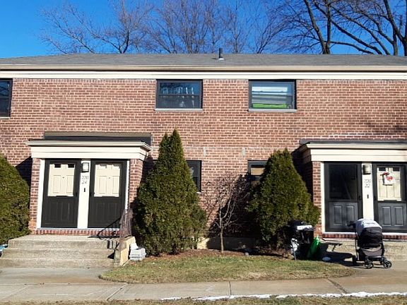 2nd image of 220-24 75th Ave Unit 2