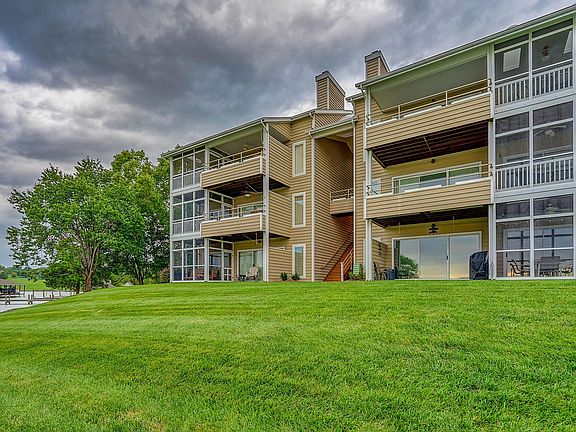 5th image of 409 Marina Bay Dr #212