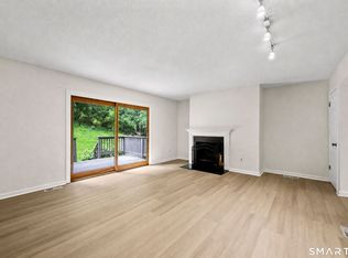 Surrey Hill Ii, Glastonbury, CT 06033