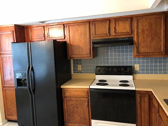 4th image of 14337 Coral Reef Dr S
