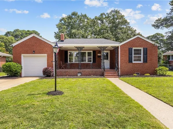 105 Lynn Dr, Portsmouth, VA 23707