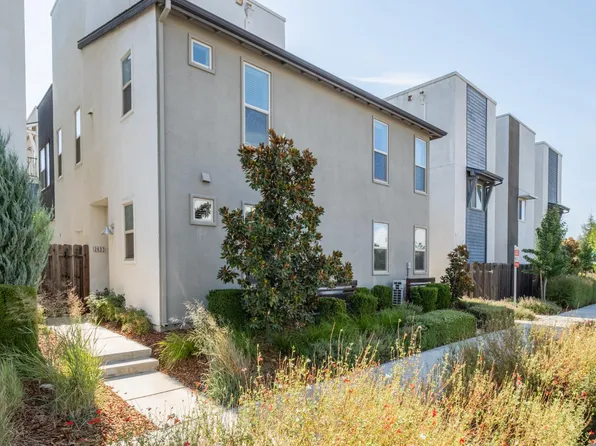 2633 3rd St, Sacramento, CA 95818