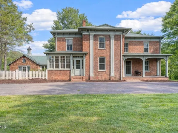 275 Burger Dr, Chuckey, TN 37641