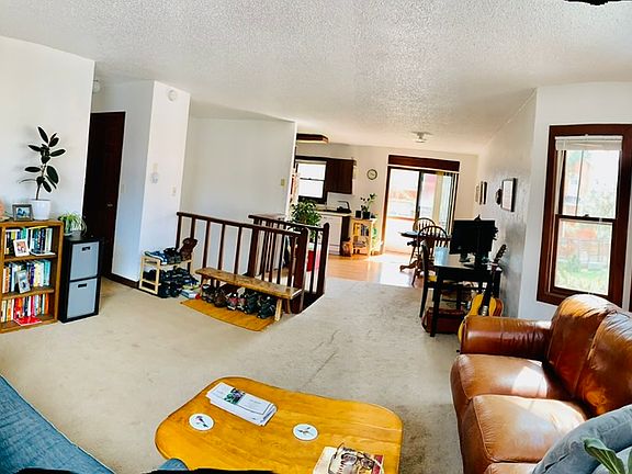 2nd image of 3030 Folsom St