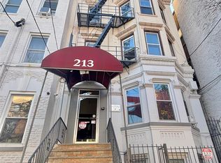 213 48th St #4A, Union City, NJ 07087