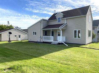 211 W Beech St, Edgar, WI 54426