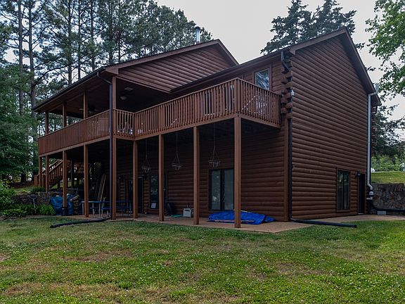 3rd image of 24 Walnut Hill Dr