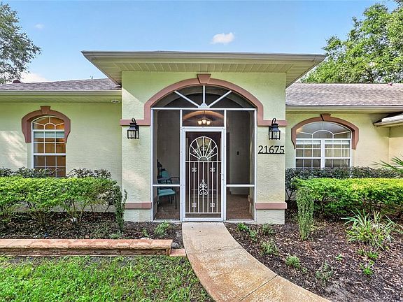 3rd image of 21675 SW 84TH LOOP