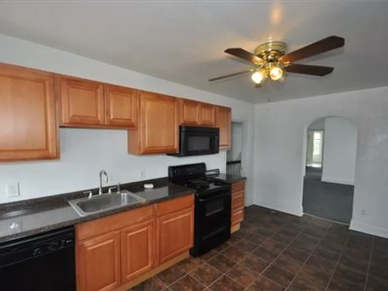 232 Bigham St #2 — Photo 15