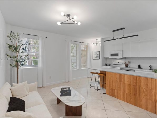 1559 Michigan Ave APT 102
