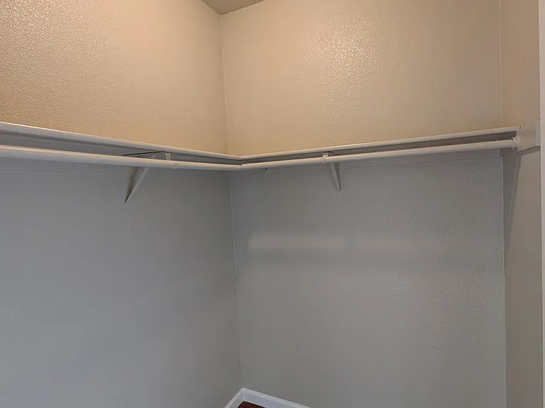 1447 Maple Ave — Photo 12