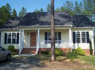 1083 Lake Ridge Dr, Creedmoor, NC 27522