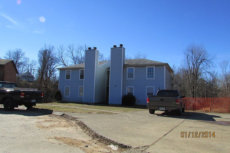 1st image of 430 Woodcreek Dr