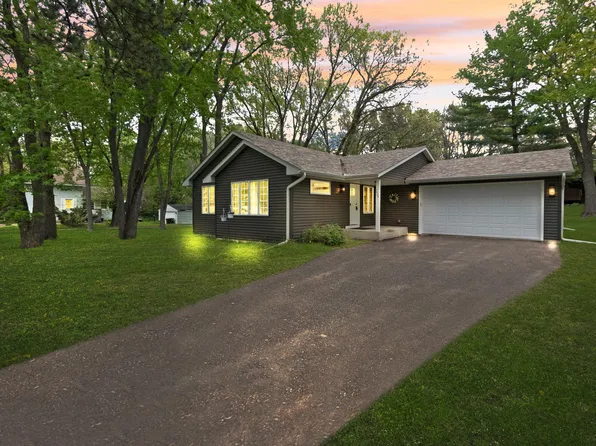 1608 Myrtle St N, Maplewood, MN 55119