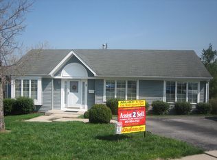 7 Dove Ct, Baltimore, MD 21227