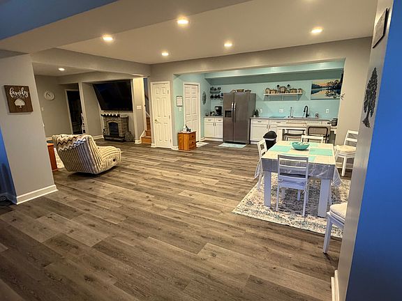 2nd image of 7221 Shub Farm Rd #1