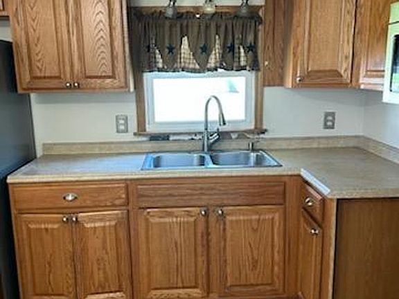 2nd image of 67 Pine Air Ct