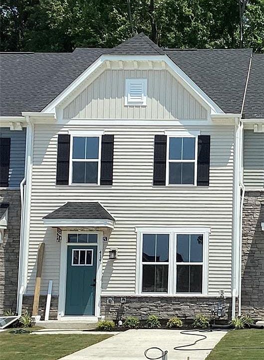 1st image of 414 Big Woods Dr #2C