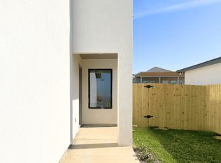 4233 Gaviota Ln, Laredo, TX 78046