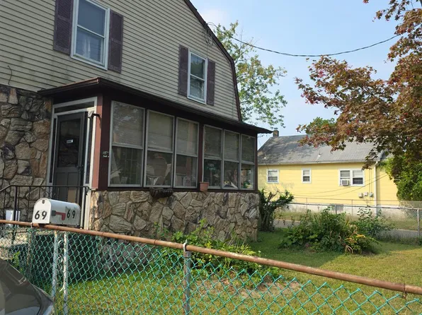 69 George Ave, Old Bridge, NJ 08857